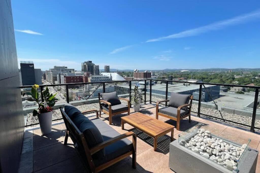 Condo Moderne, Centre-Ville Piscine, Terrasse, Gym Québec Exterior foto
